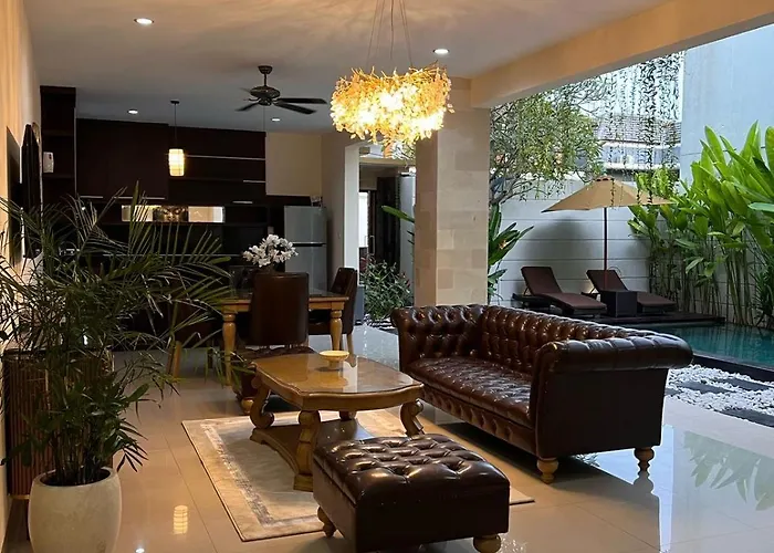 Villa Avi